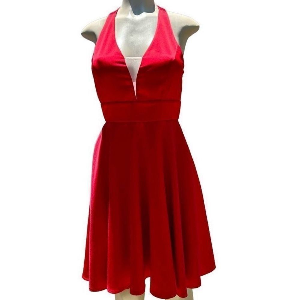 Cherie Dress Women's Small Red Plunging Halter Party Cocktail Fit & Flare NEW